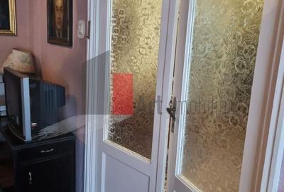 Apartament cu 3 camere semidecomandat în P-ța Romană - 5