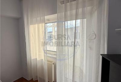 Apartament cu 2 camere decomandat în Brăilei - 12