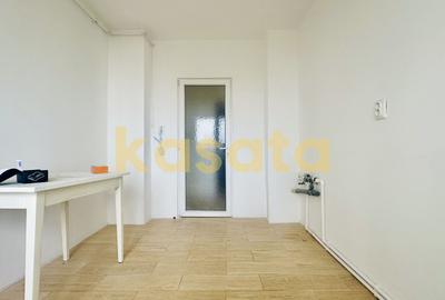 Apartament cu 3 camere decomandat în Colentina - 3