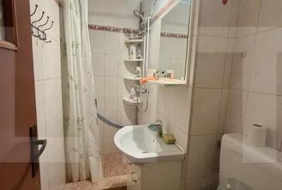 Apartament cu 4 camere decomandat în Central - 10
