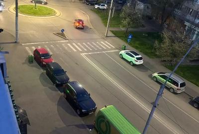 De vanzare apartament cu 2 camere etaj 4 ,zona Bulevard Mihai Viteazu . - 8