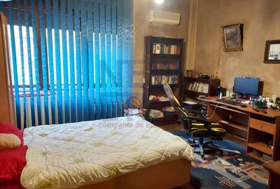 Proprietate deosebita intr-o casa interbelica, de vanzare in zona Unirii - 10