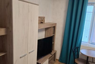 Camera de camin cu baie proprie,zona Bularga,etaj 2 - 5
