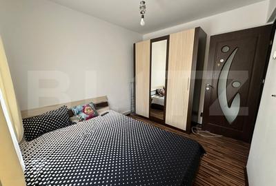 Apartament cu 3 camere, 48 mp, zona Plopilor - 2