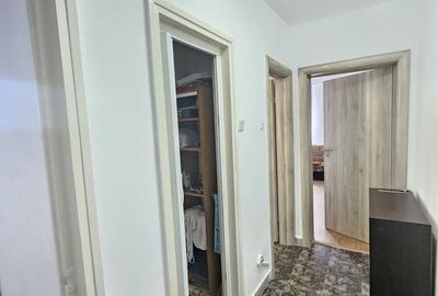 Garsonieră decomandată în Tei - 9