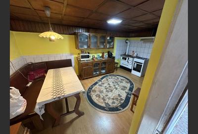 Casă cu 5 camere cu Canalizare în Muncitoresc - 9