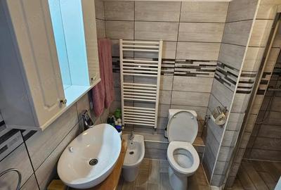 Apartament cu 4 camere decomandat în Central - 17