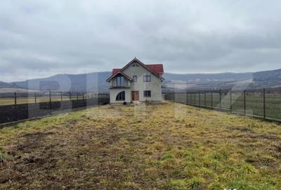 Casă cu 5 camere cu Teren 2900 Mp în Central - 5