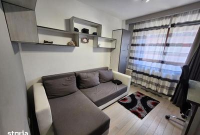 Apartament cu 4 camere în Cetate