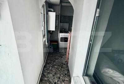 Apartament cu 2 camere decomandat, mobilat în Micro 9 - 5