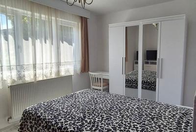 Apartament cu 3 camere în Central - 3