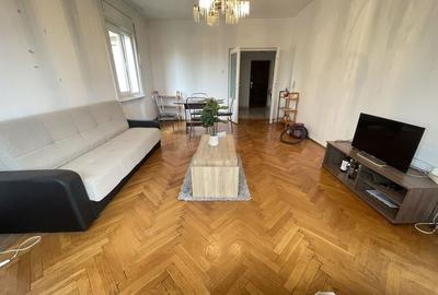 SPATIOS IN ZONA MEDICINEI -4 camere,garaj propriu si boxa