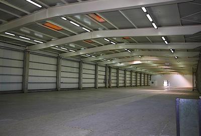 Birou, de 5,373 mp, în Militari