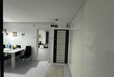 Decomandat, etaj 3, mobilat si utilat in Soarelui Decomandat, etaj 3, mobilat si utilat in Soarelui - 4