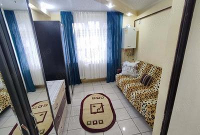 Inchiriez apartament 2 camere etaj 1 Micro 19 - 1