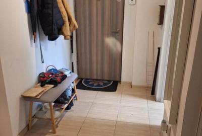 Titan-Policlinica, apartament 3 camere, decomandat, bloc 4 etaje, boxa pe palier - 13