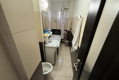 Apartament cu 2 camere semidecomandat în Km 4-5 - 5