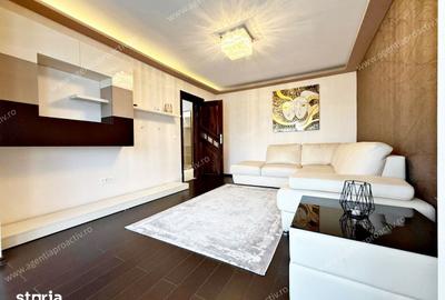 Apartament cu 3 camere decomandat în Micro 20 - 1