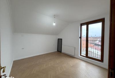 Apartament cu 3 camere decomandat în Central - 1