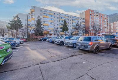 Apartament cu 3 camere decomandat, mobilat în Răcădău - 2