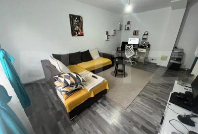 Apartament cu 4 camere decomandat în Central - 2