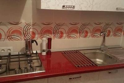 Apartament cu 3 camere semidecomandat în Apollo - 16