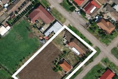 Casă cu Teren 2880 Mp în Central - 5