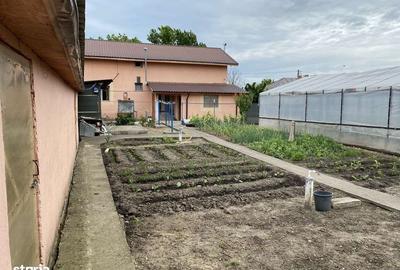 Casă cu 4 camere cu Teren 1000 Mp în Băduleasa - 1