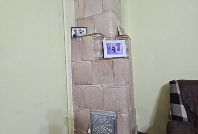 Apartament cu 3 camere semidecomandat, mobilat în Decebal - 10