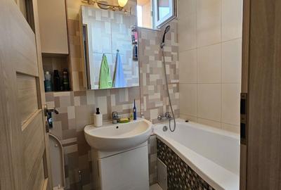 Apartament cu 2 camere decomandat în Fizicienilor - 2