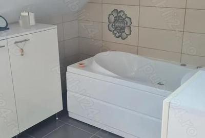 Apartament de vanzare - 6