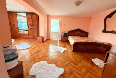 Casa de vanzare in Pucioasa - centru - 9