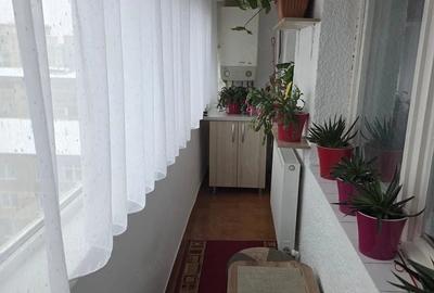 Apartament cu 3 camere decomandat în Central - 8