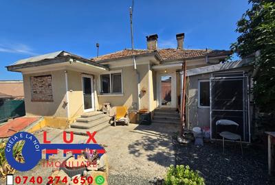 ID 6713 Casa de vanzare in Zona Pia?a Noua - 15