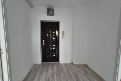Apartament cu 3 camere decomandat în Central - 7