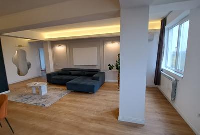 APARTAMENT 3 CAMERE   CU 3 BAI - LUX - LOC PARCARE - COMISION 0 - 41