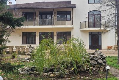 Baneasa - vila 2006, 10 camere, 5 bai, garaj și curte liberă 710 mp! - 16