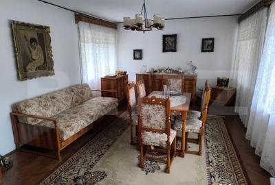 Casă cu 7 camere cu Teren 1200 Mp în Năsăud - 4