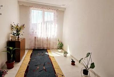 Apartament cu 4 camere semidecomandat în Dărmănești - 1