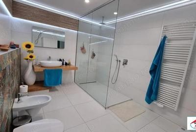 Casa moderna zona Functionarilor cu curte si garaj - 1