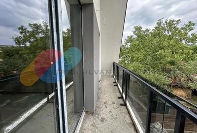 Duplex, 150 mp utili, 700 mp teren, ideala pentru familie sau birou - 10