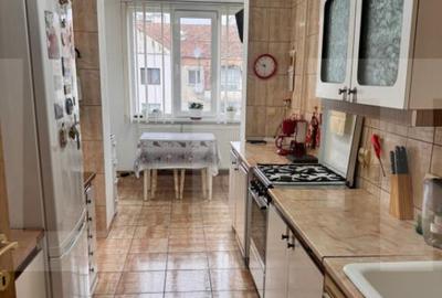 Apartament ultracentral cu 3 camere 84 mp, Parcare + Pod - 1