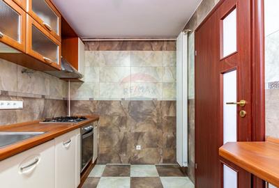 De vanzare cladire multifunc?ionala Calea Ferentari - 16