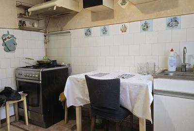 Apartament cu 3 camere decomandat în Progresul - 13