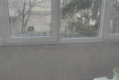 Ap 3 camere,boxa,parter inalt,zona licee - 3