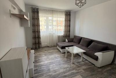 Apartament cu 2 camere decomandat în 1 Mai - 1
