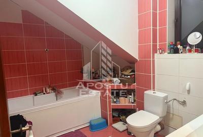 Casa spatioasa cu design american-calea Urseni - 33