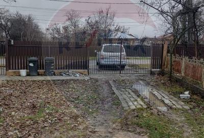 Casă cu 6 camere cu Teren 1000 Mp în Central - 2