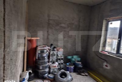 Casă cu 6 camere cu Teren 500 Mp în Butea - 2