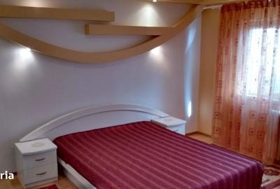 Apartament cu 3 camere decomandat, mobilat în ICIL - 3